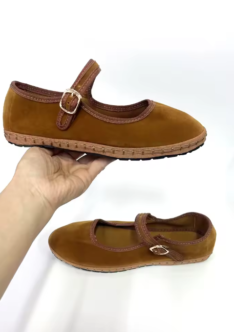 Ballerine Mary Jane in velluto con cinturino regolabile
